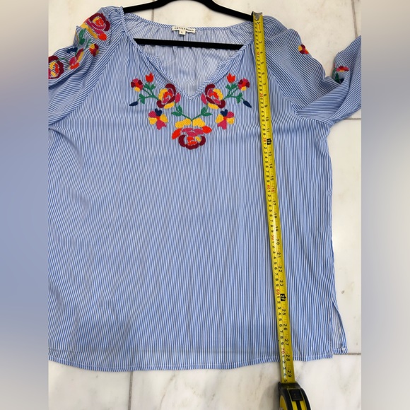 Artisan NY 3/4 sleeve, blue white striped multicolor, floral detail - Picture 4 of 5